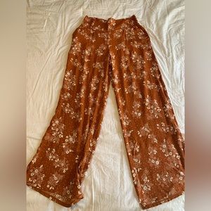 Orange flower pants. Size XL gently worn. Very light weight.